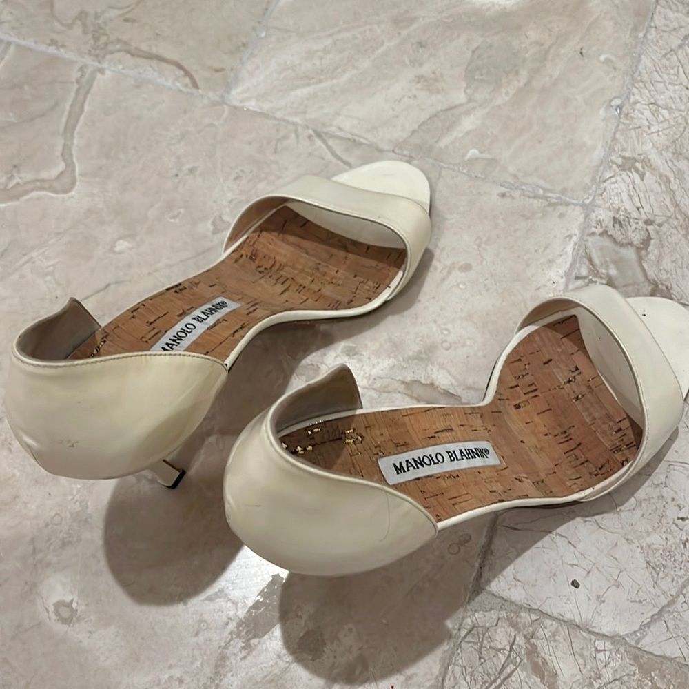 Manolo Blahnik Cream Open-Toe Heels